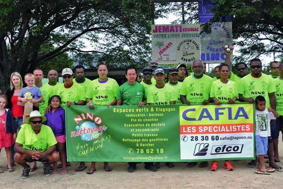 De nouveaux maillots pour les boulistes de l’ADPK