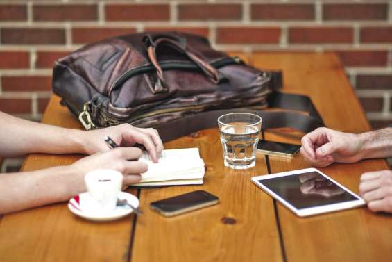 Les portables, véritables nids à bactéries