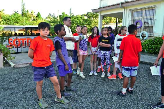 Les conseillers municipaux juniors à la découverte de leur quartier