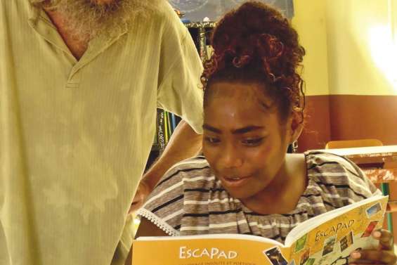 Un échange littéraire  et poétique au collège