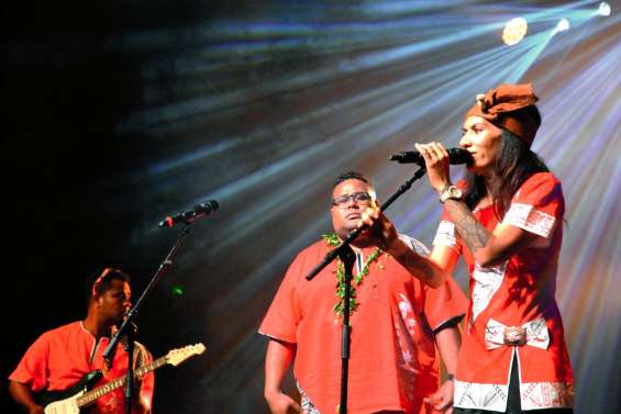 Près de 10 000 personnes à l’Arène du Sud