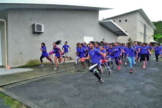 Près de 330 élèves au cross du collège de La Conception