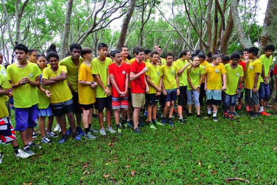 La pluie s’est invitée au cross du collège Djiet