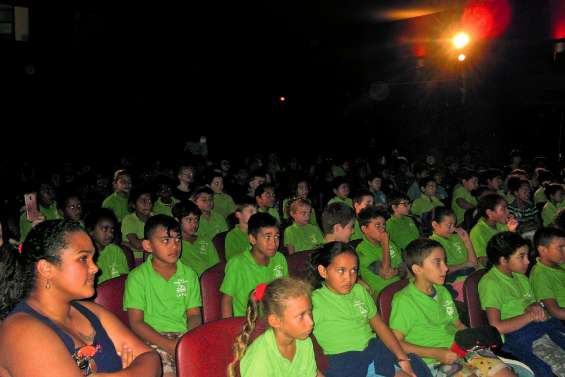 A La Foa, il n’y a pas que le cinéma, il y a la radio aussi