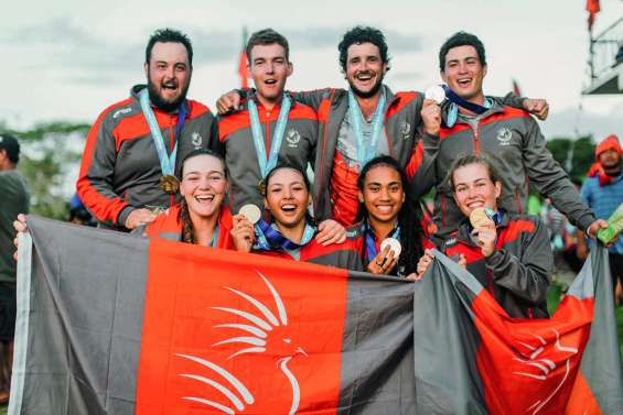 Des golfeurs en mode razzia