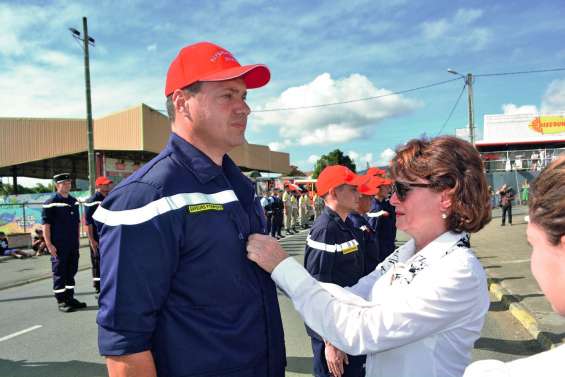 De nouveaux galons pour 14 pompiers 
