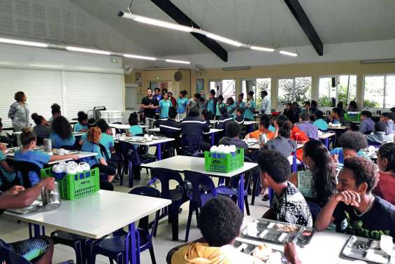 Le Nautile d’argent remis aux élèves de l’internat provincial