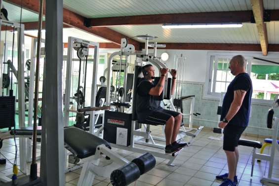 Une salle de musculation a ouvert à Bourail