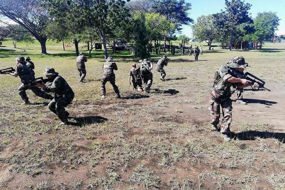 Des jeunes s’immergent dans le monde de l’armée de l’air pendant douze jours