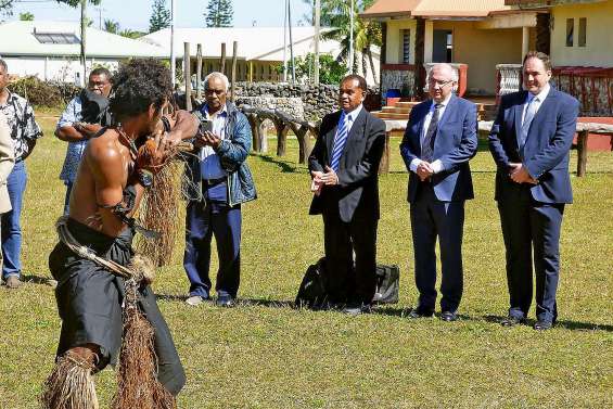 Le nouveau haut-commissaire découvre Lifou