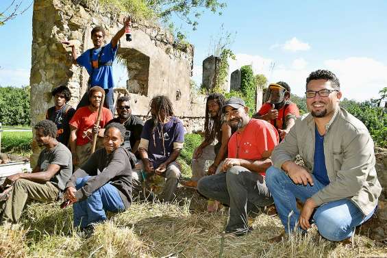 La tribu de Saint-Louis se prépare  pour sa grande fête annuelle