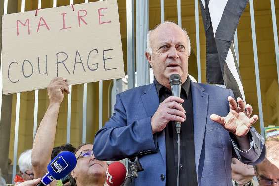 L’arrêté anti-pesticides  d’un maire breton suspendu