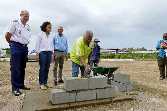 La première pierre de la caserne de gendarmerie de Saint-Michel a été posée