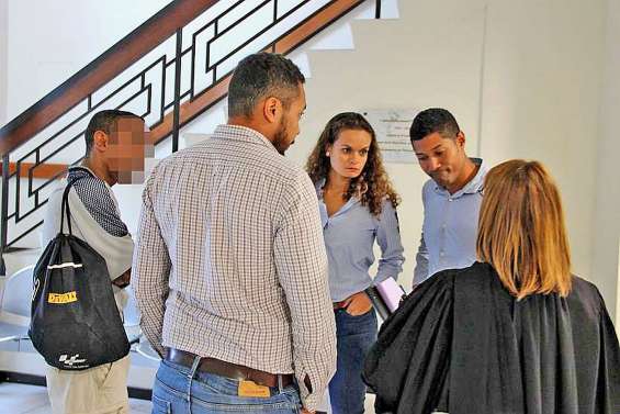 « Est-ce normal que les conducteurs  de bus travaillent avec la peur au ventre ? »