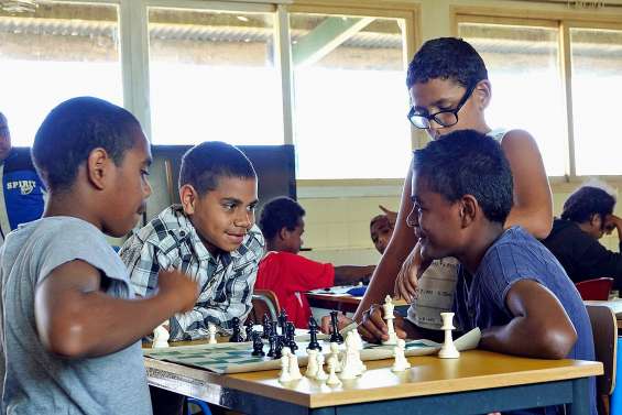 Les collégiens de Taremen réussissent grâce aux échecs