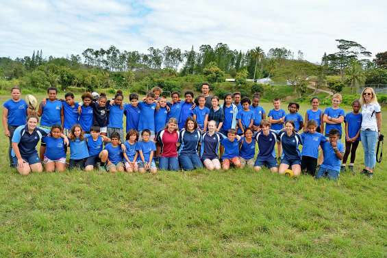 Le Touch rugby rapproche des élèves australiens et calédoniens