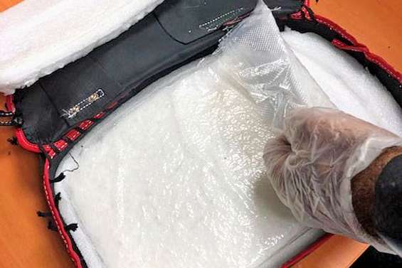 Stupéfiants : Darmanin félicite le travail des douanes