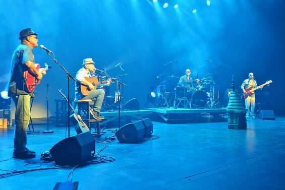 Plus de 300 spectateurs au concert de Kaori au centre culturel