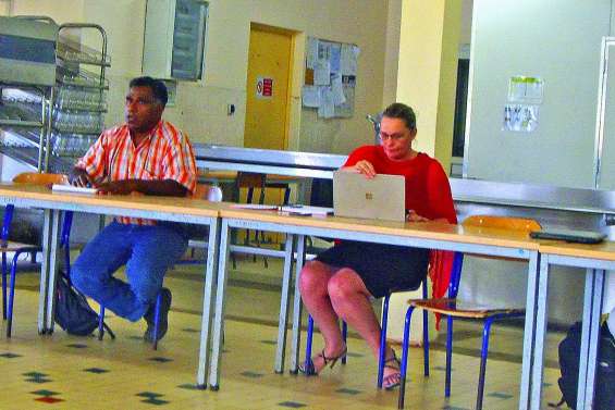 La directrice de l’Asee et de la Felp au collège de Taremen