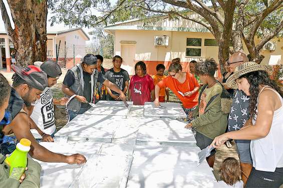 Les parents passent aux travaux pratiques