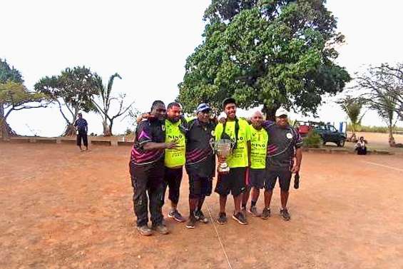 La Coupe de Nouvelle-Calédonie va à l’Association Davène pétanque Koumac