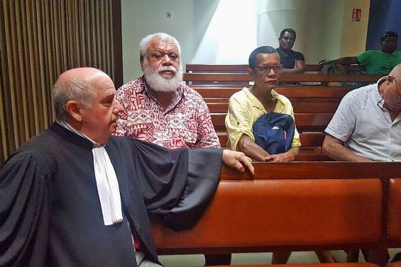 Huit mois avec sursis pour Paul Néaoutyine