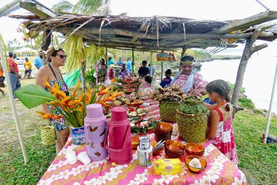 Une halte touristique à Traput
