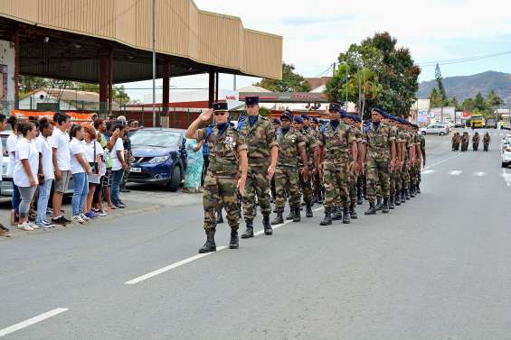Le régiment du service militaire adapté s’est présenté aux Bouraillais