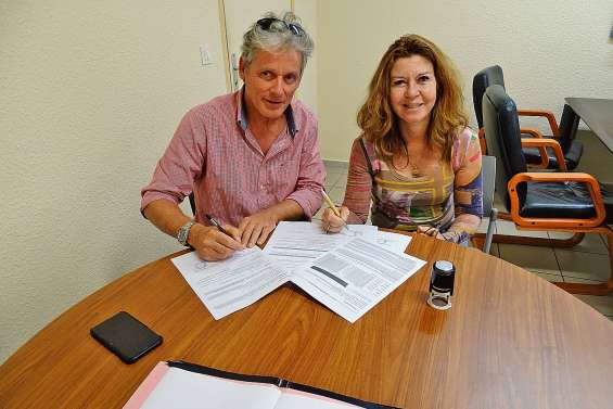 Responsabiliser des collégiens par l’aide aux retraités