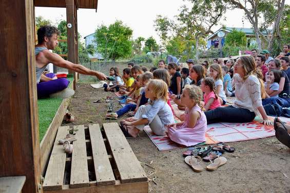 Le Dansôbus a fait une escale inhabituelle