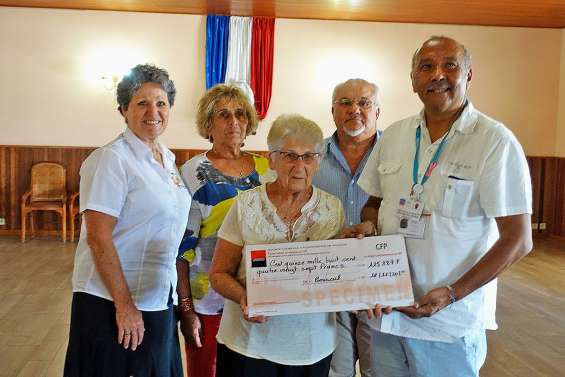 La Bouraillaise offre 115 000 francs à la ligue contre le cancer