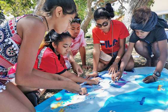 Les collégiens mettent en pratique leur projet Plastikiller
