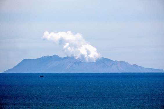 Après la catastrophe, le temps du recueillement