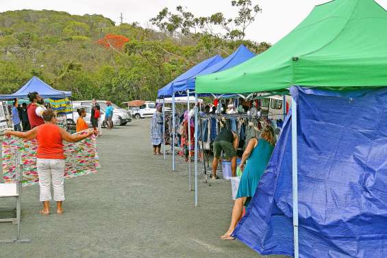 La pluie s’invite à la dernière Foire aux affaires de l’année