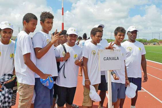 Les jeunes footballeurs de Canala en compétition à Maré
