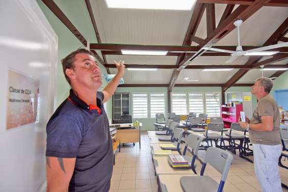 Portes sécurisées et travaux de confort pour les écoles de la commune