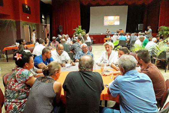 Générations La Foa en speed dating