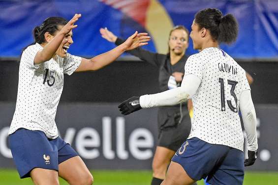 Les Françaises arrachent un match nul devant des tribunes vides
