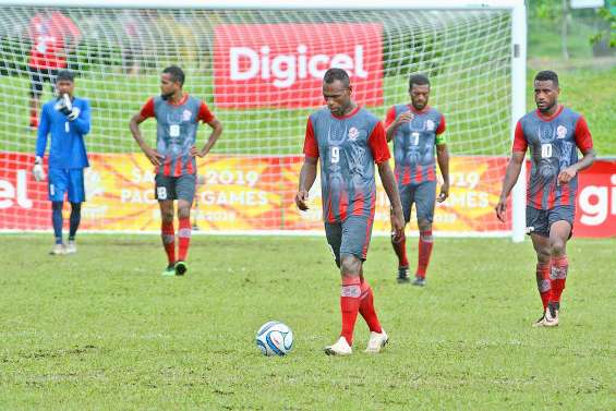 Gope-Fenepej et Zéoula conviés au voyage en Estonie 