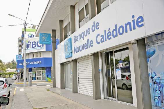 Des dispenses de mensualités pour les professionnels, mais à quel prix ?