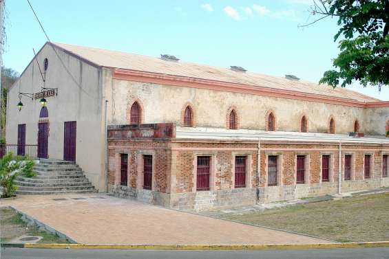 Le Théâtre de l’Île dans l’expectative