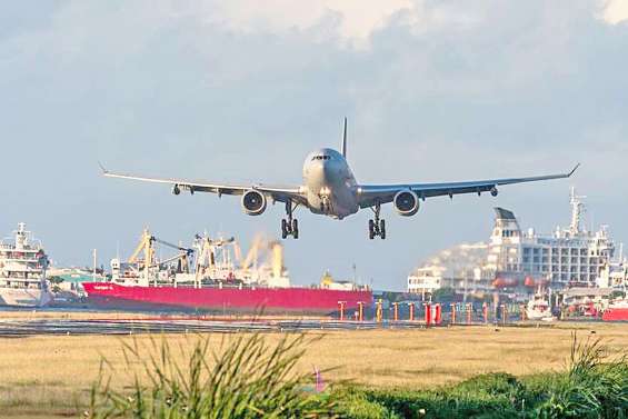 La Tontouta : le personnel de l’A330 a été confiné