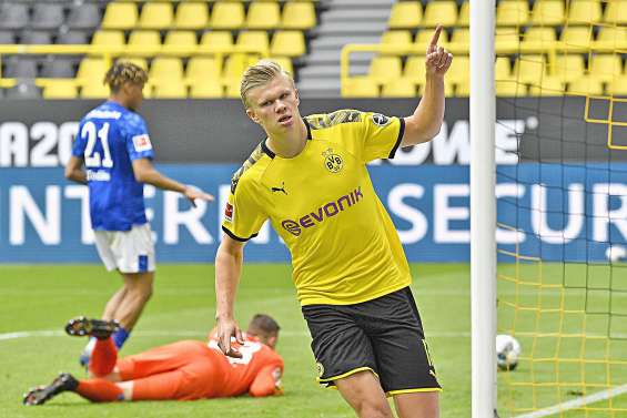 Le Borussia Dortmund gagne en silence 