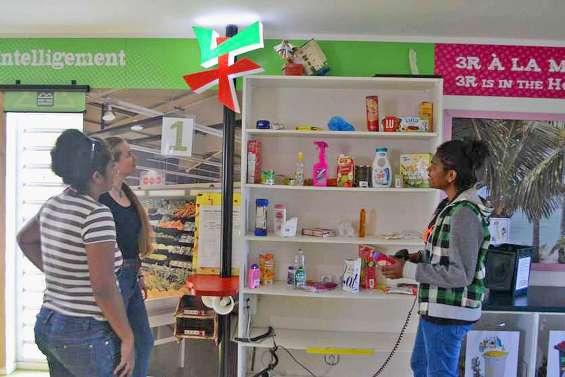 Opération reboisement et jardinage pour la Semaine de l’environnement