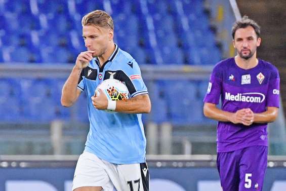 La Lazio maintient la pression sur la Juve  