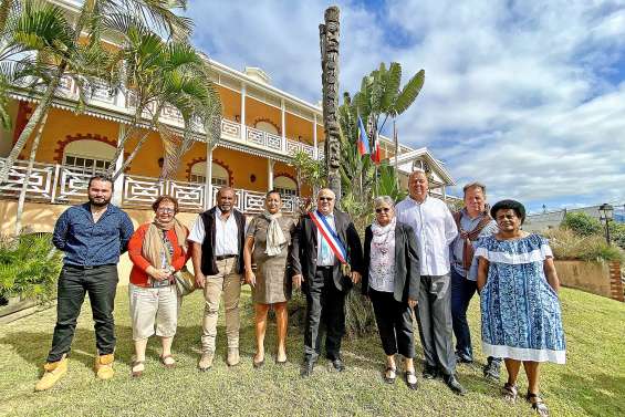 Patrick Robelin et ses huit adjoints