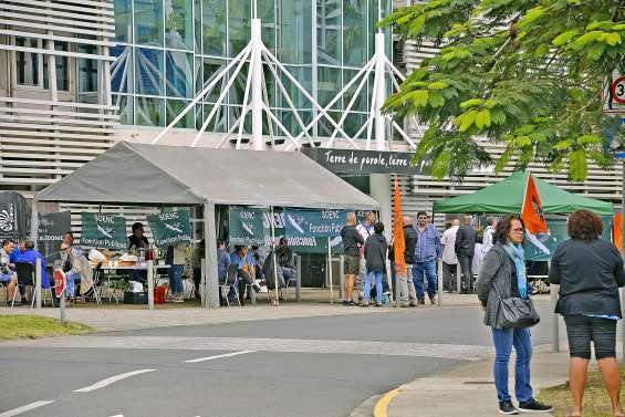 Fonction publique : l’Usoenc s’oriente vers une « grève générale »