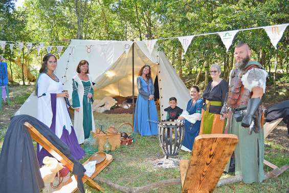 Un village médiéval à la ferme de Néméara
