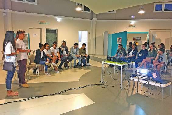 La campagne continue chez les jeunes conseillers Dumbéens