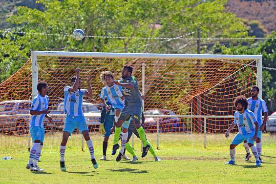 Magenta-Hienghène, le duel des chefs